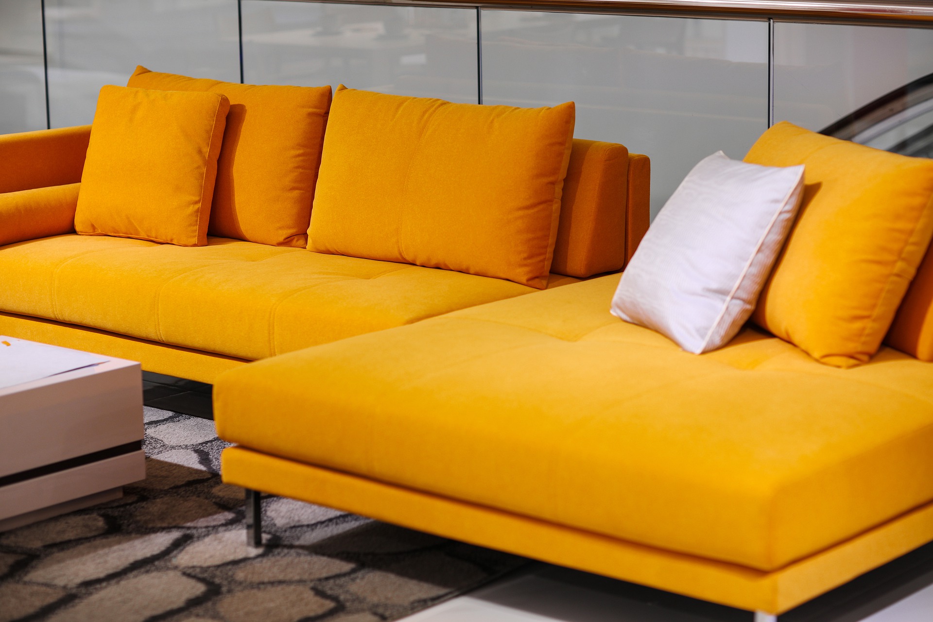 sofa-gda09a9b7e_1920